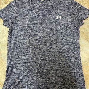 Under Armour Tee Size Small